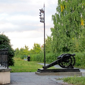   200   
